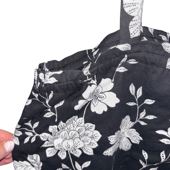 CHILDREN'S PLACE / Monochrome Floral Shirt / GIRLS - Picture 2 of 6